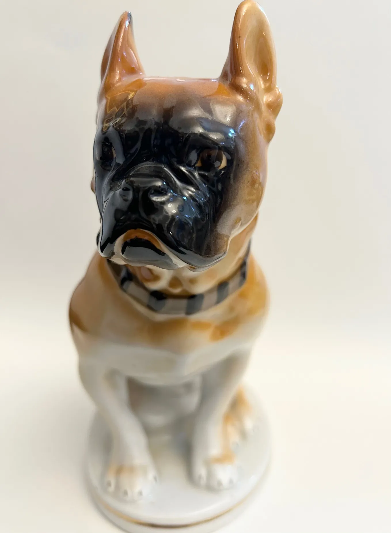 Porcelánový francouzský buldoček, Rusko Lomonosov - 6