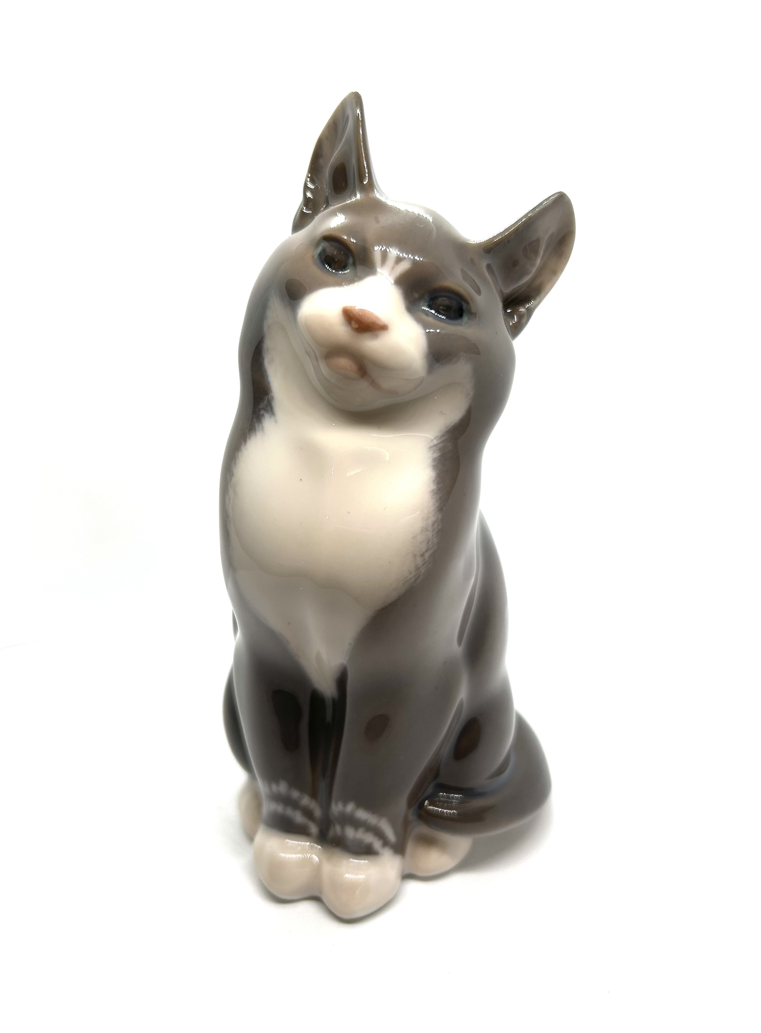 Porcelánová kočka - Královská porcelánka Copenhagen