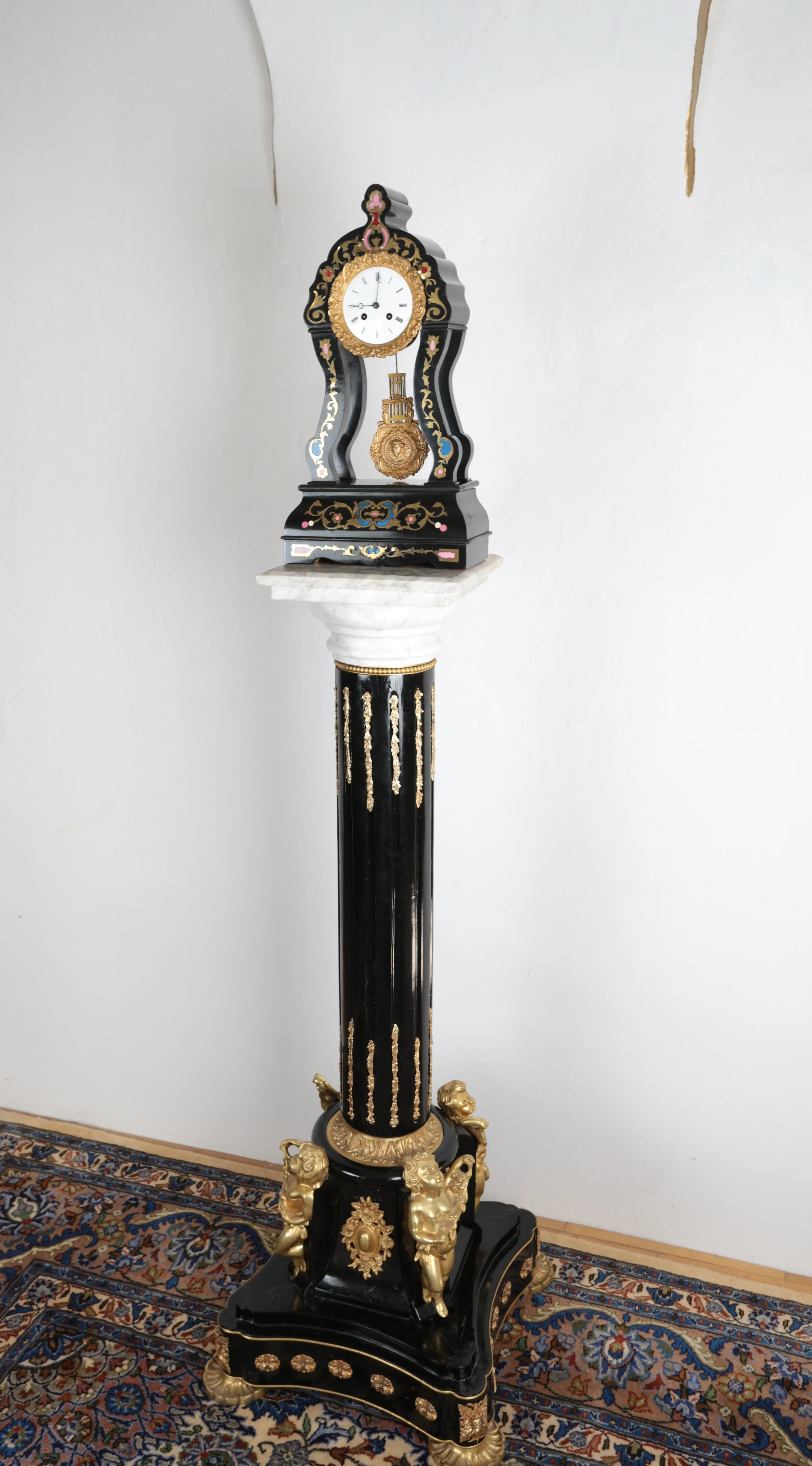 Zámecký / palácový podstavec s putti - 4