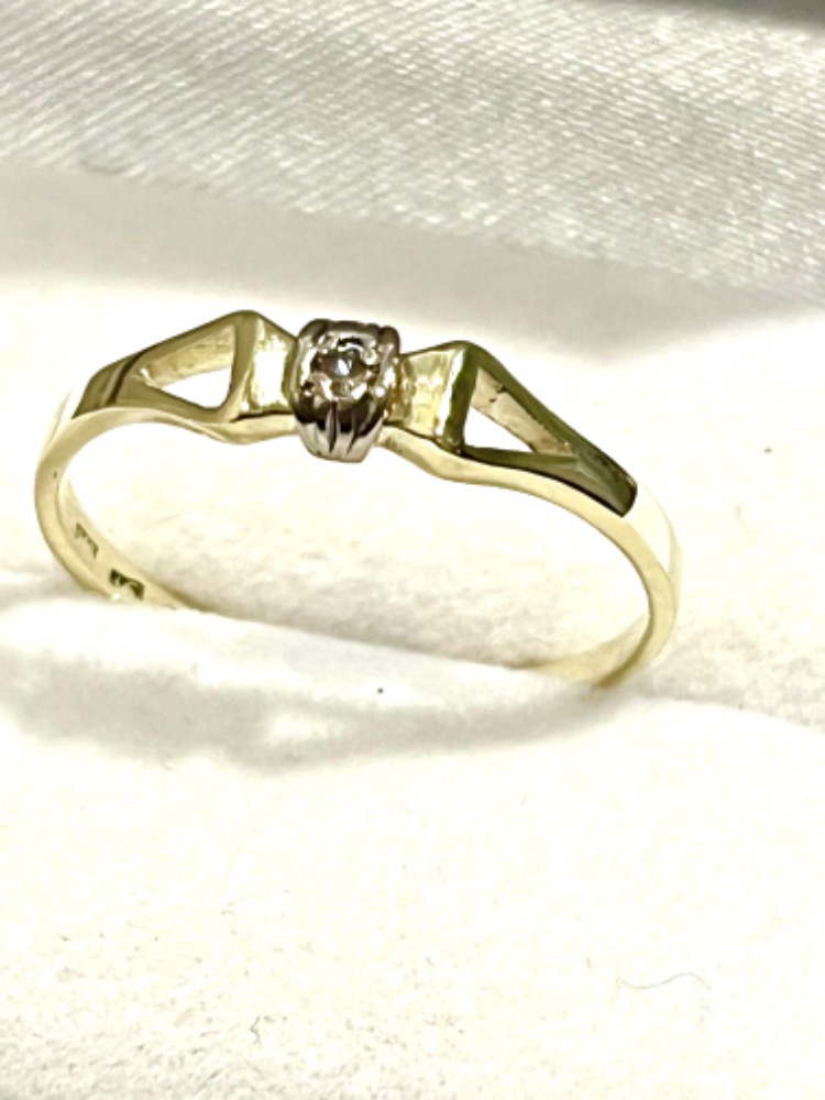Starožitný zlatý prsten ze 14 karátového zlata – punc Čejka-1,7 gramů
