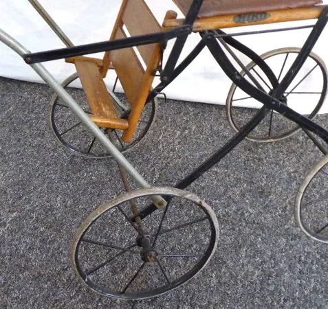 Kočárek pro panenky – HIKO - 4