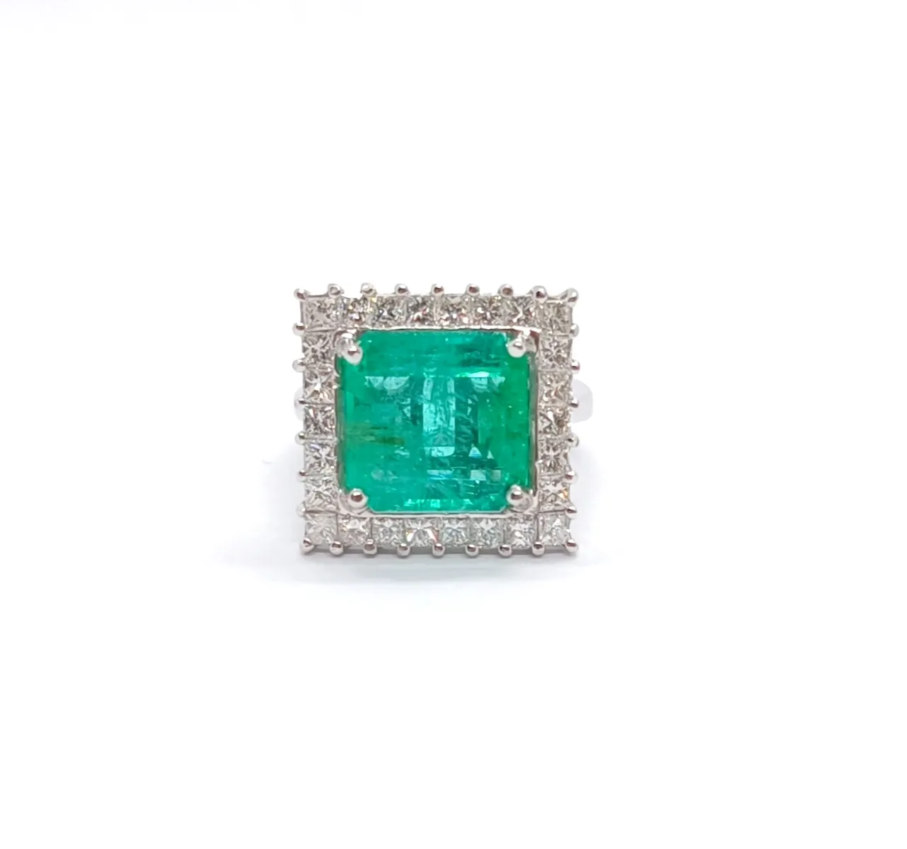 Zlatý prsten se smaragdem a diamanty - 5
