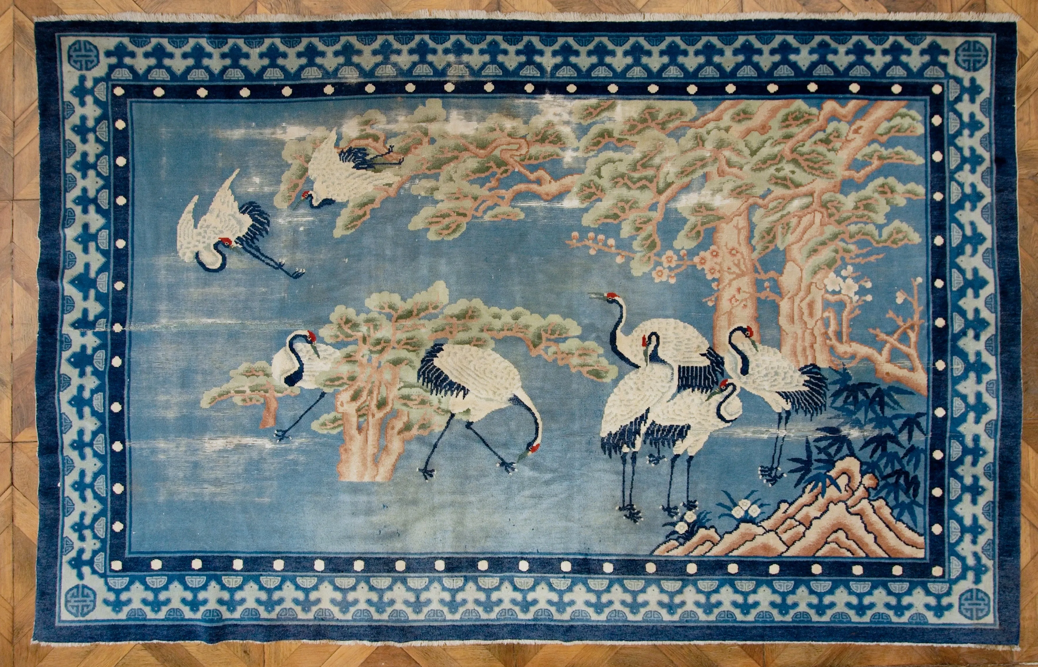 Starožitný čínský koberec Ningxia s čápy 275 X 190 cm - 9