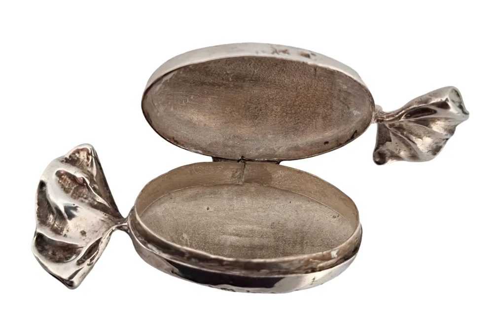 STŘÍBRNÁ ART DECO DÓZIČKA NA LÉKY „BONBON“ - 5