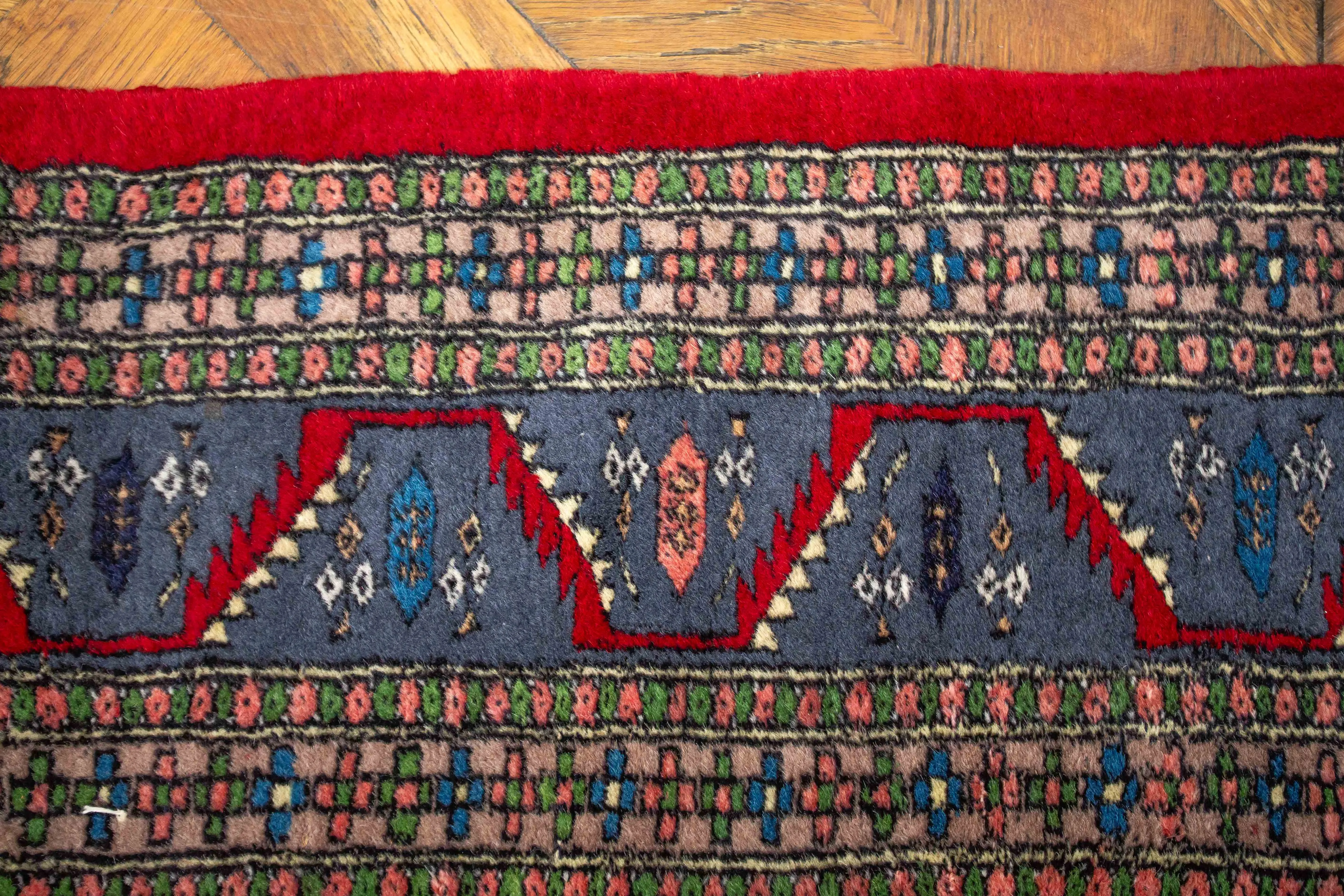 Ručně vázaný Pakistánský koberec Lahore 190 X 126 cm - 3