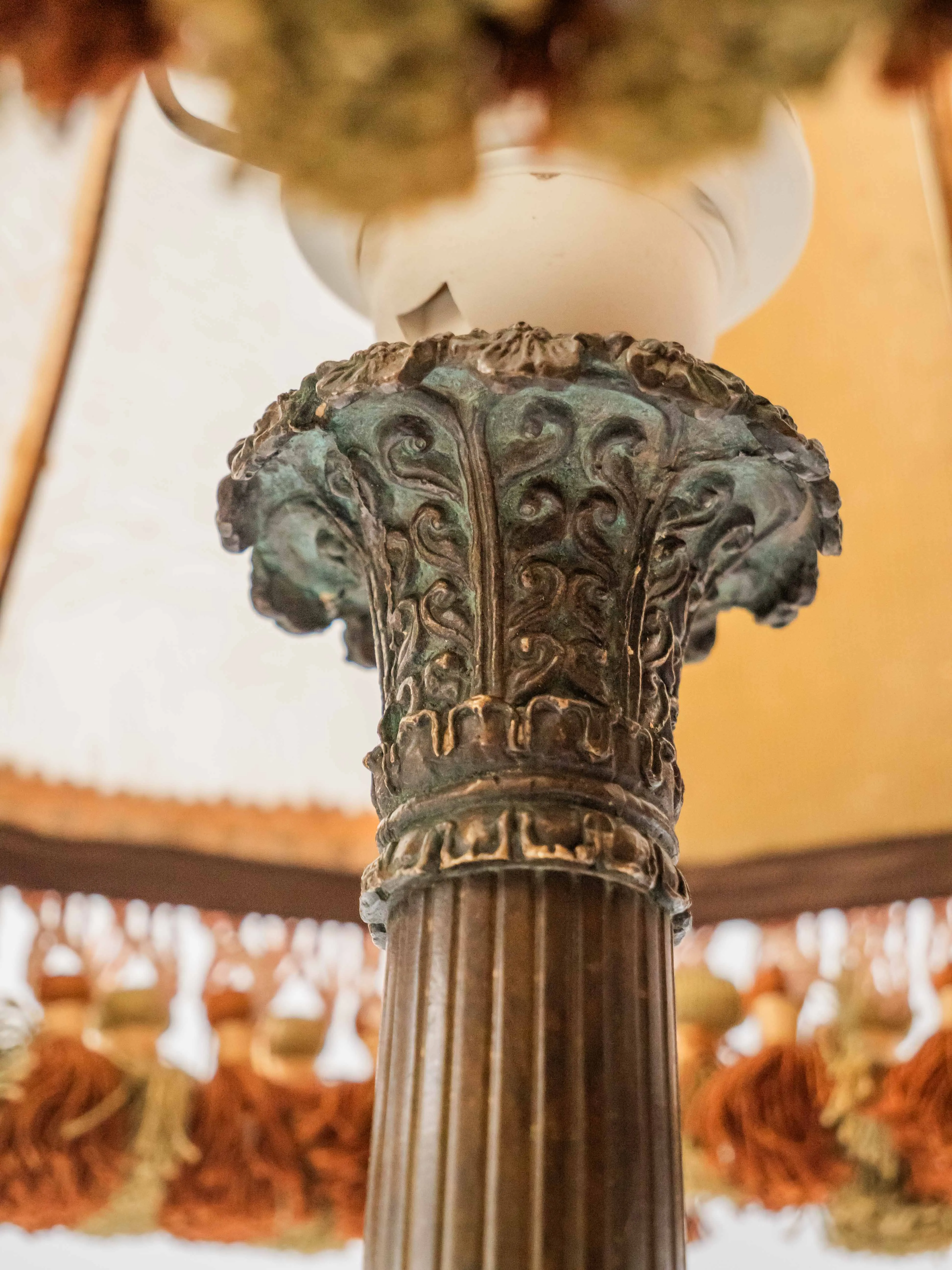 Starožitná lampa na lvích tlapách - 7