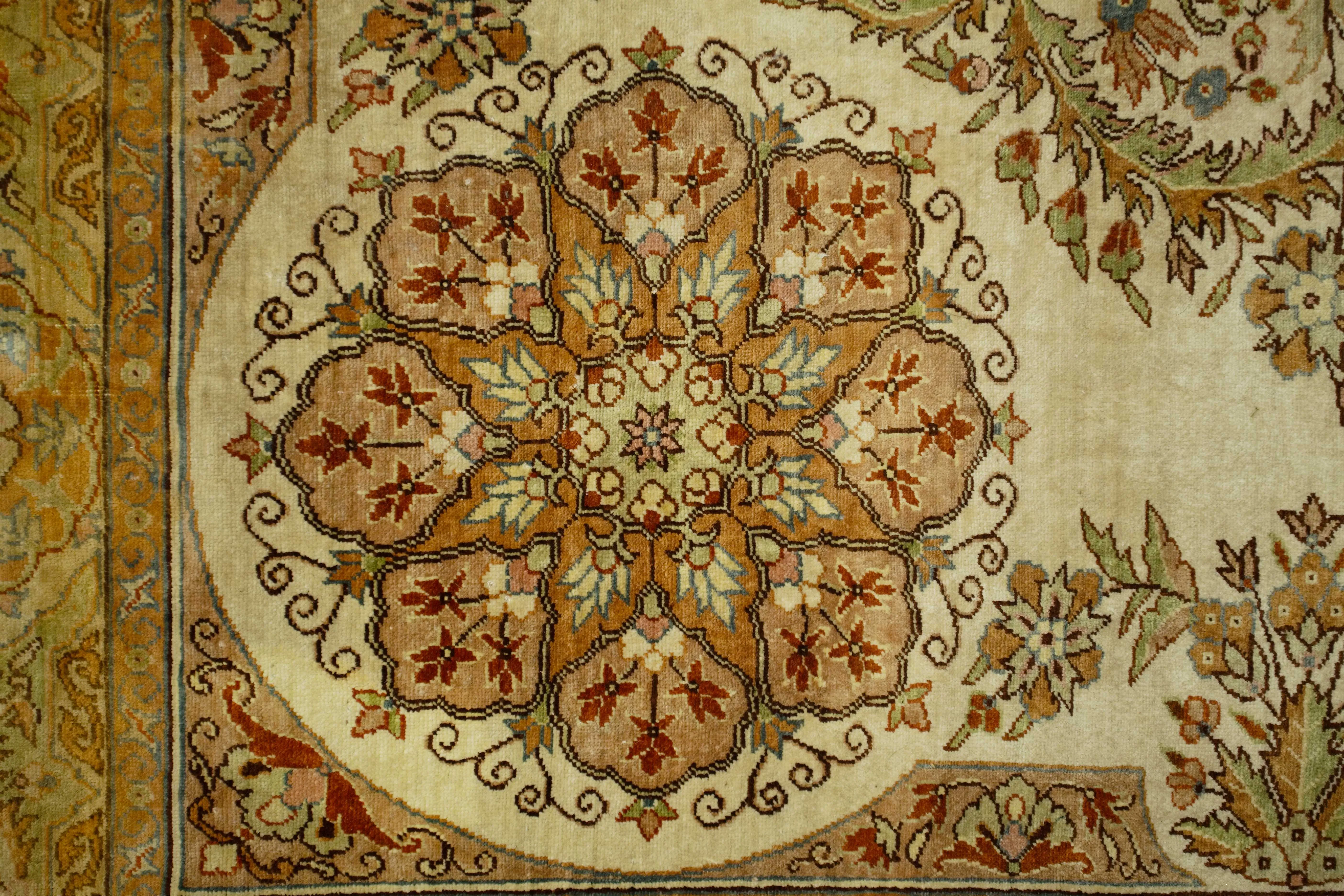 Celohedvábný koberec Hereke 231 X 134 cm - 4