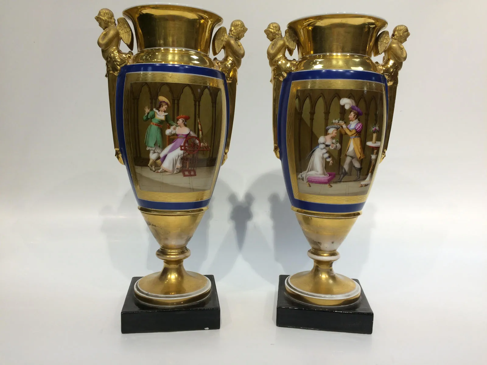 PÁROVÉ PORCELÁNOVÉ VÁZY,FRANCIE 1820-30
