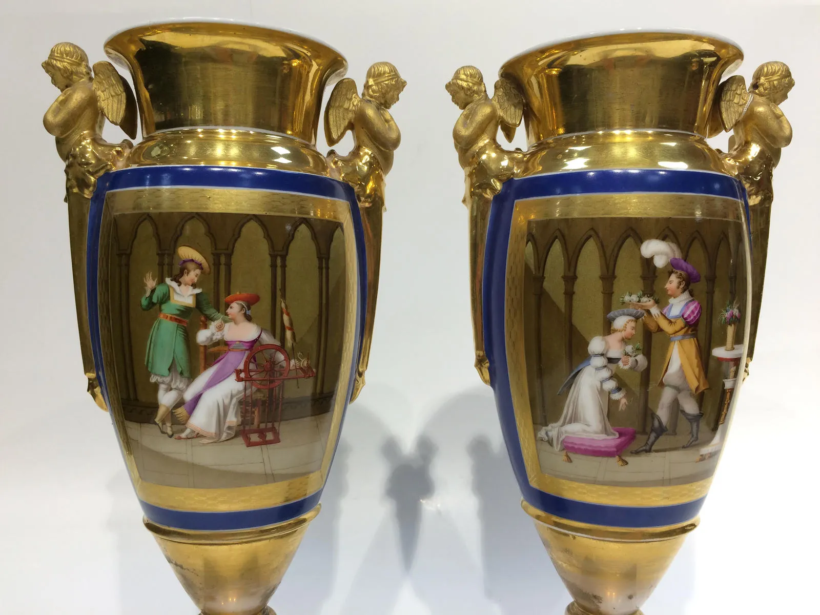 PÁROVÉ PORCELÁNOVÉ VÁZY,FRANCIE 1820-30 - 2