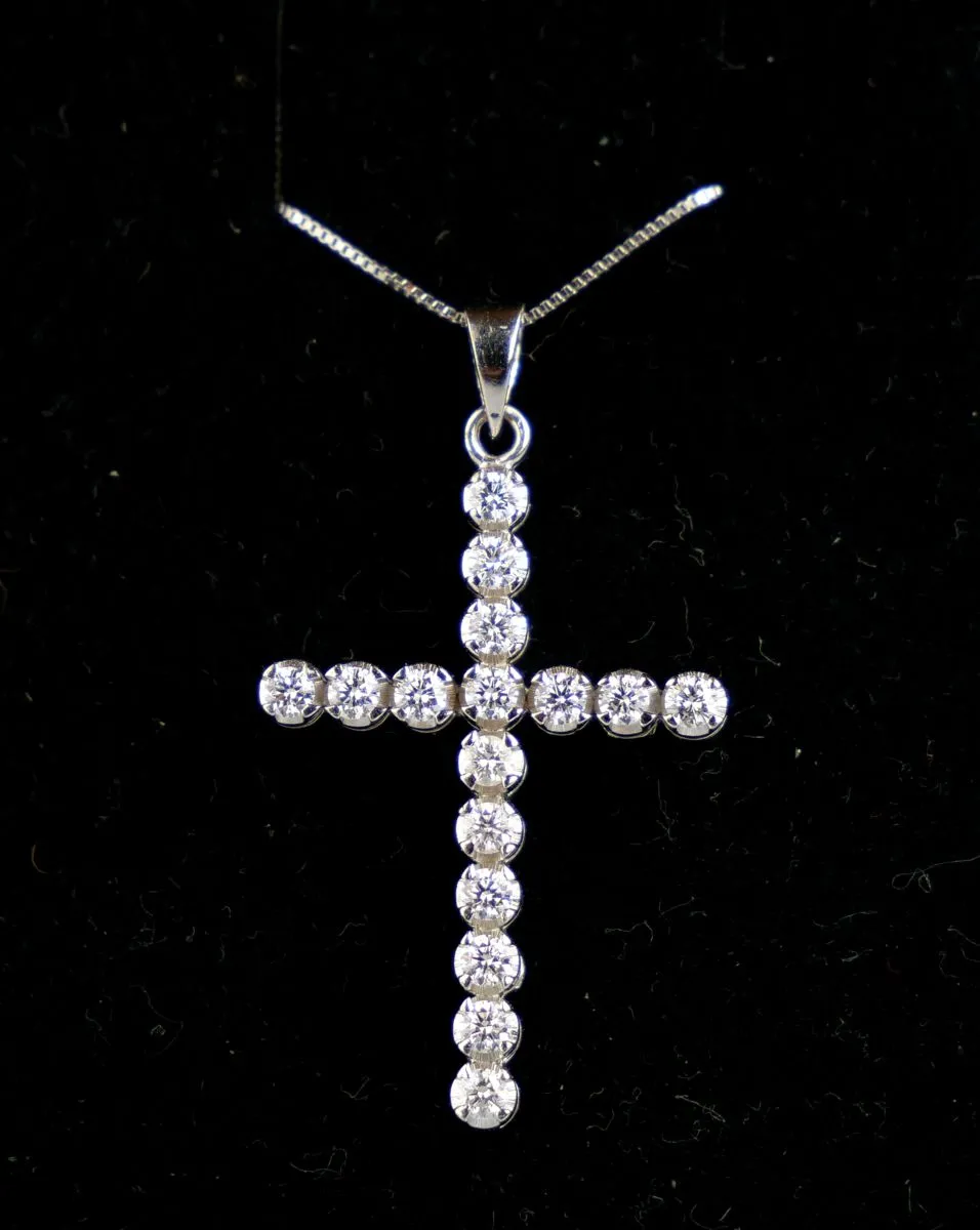 Zlatý křížek s diamanty - 3