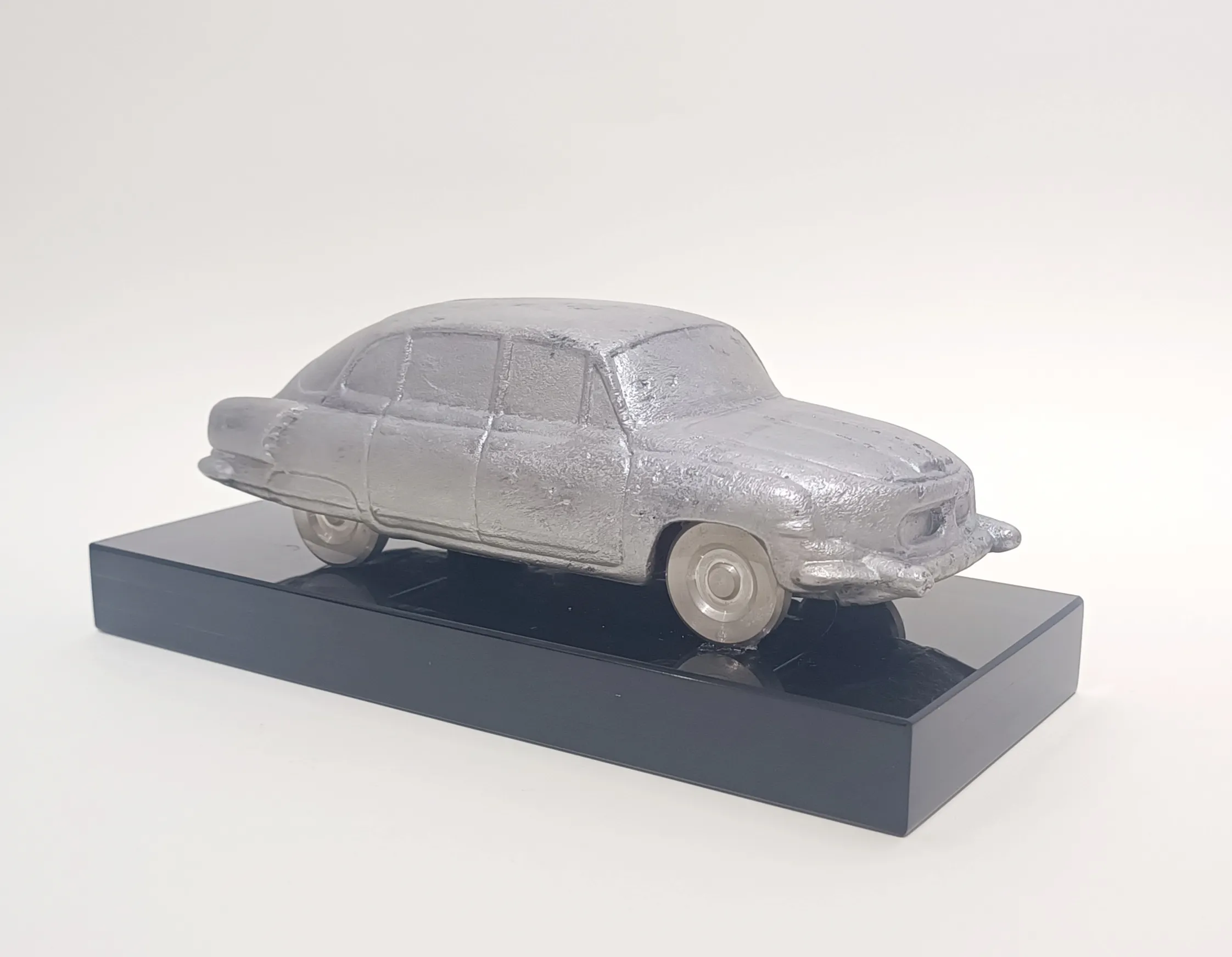 Tatra 603 - 4