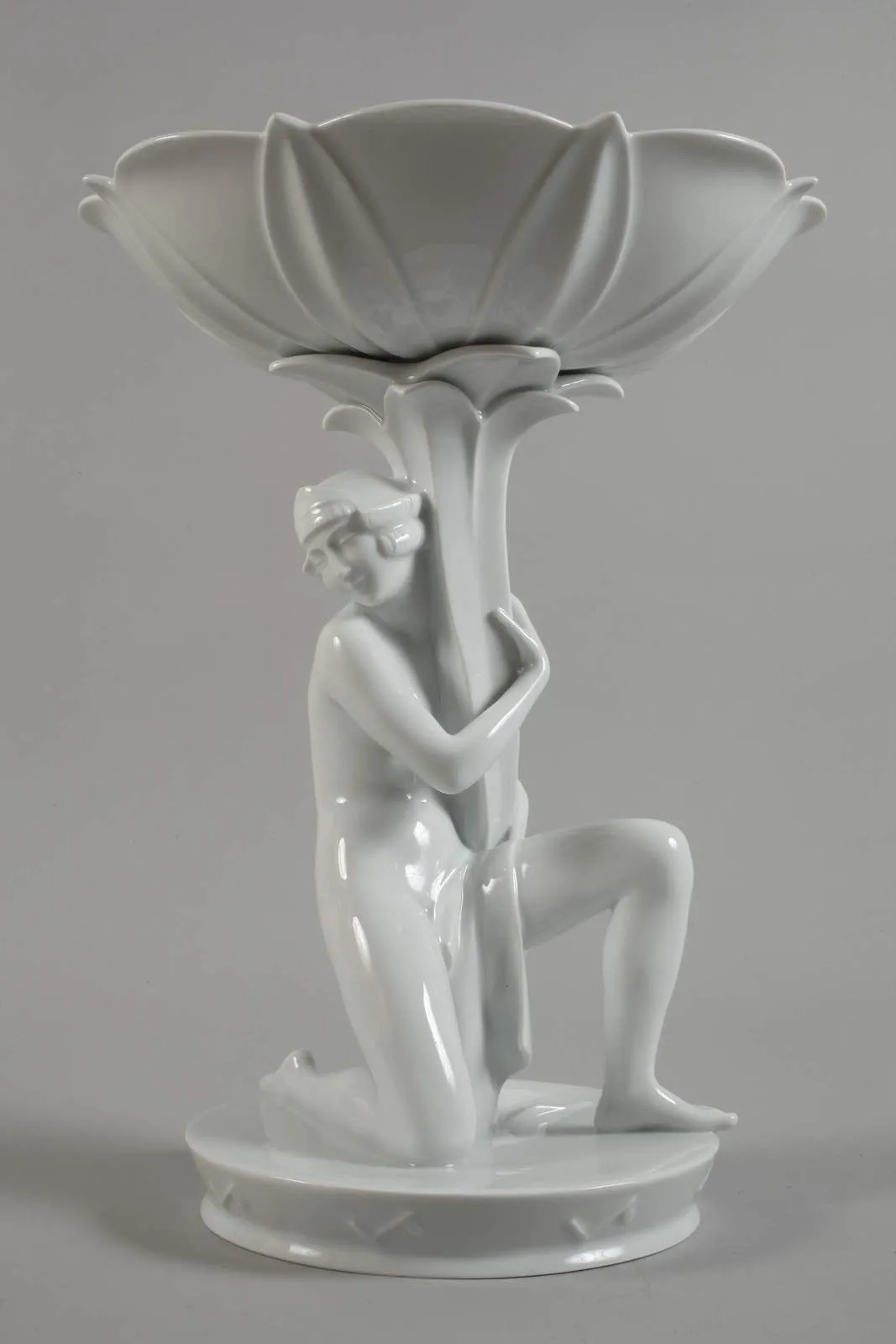 Rosenthal, Gustav Oppel, Figurální nástolec
