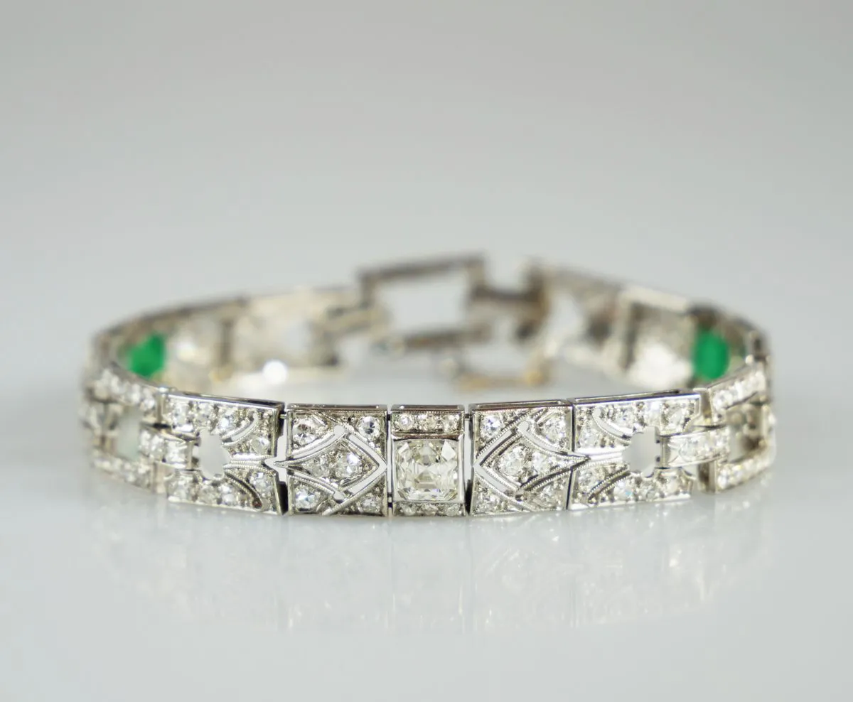 Art deco náramek s diamanty a smaragdy