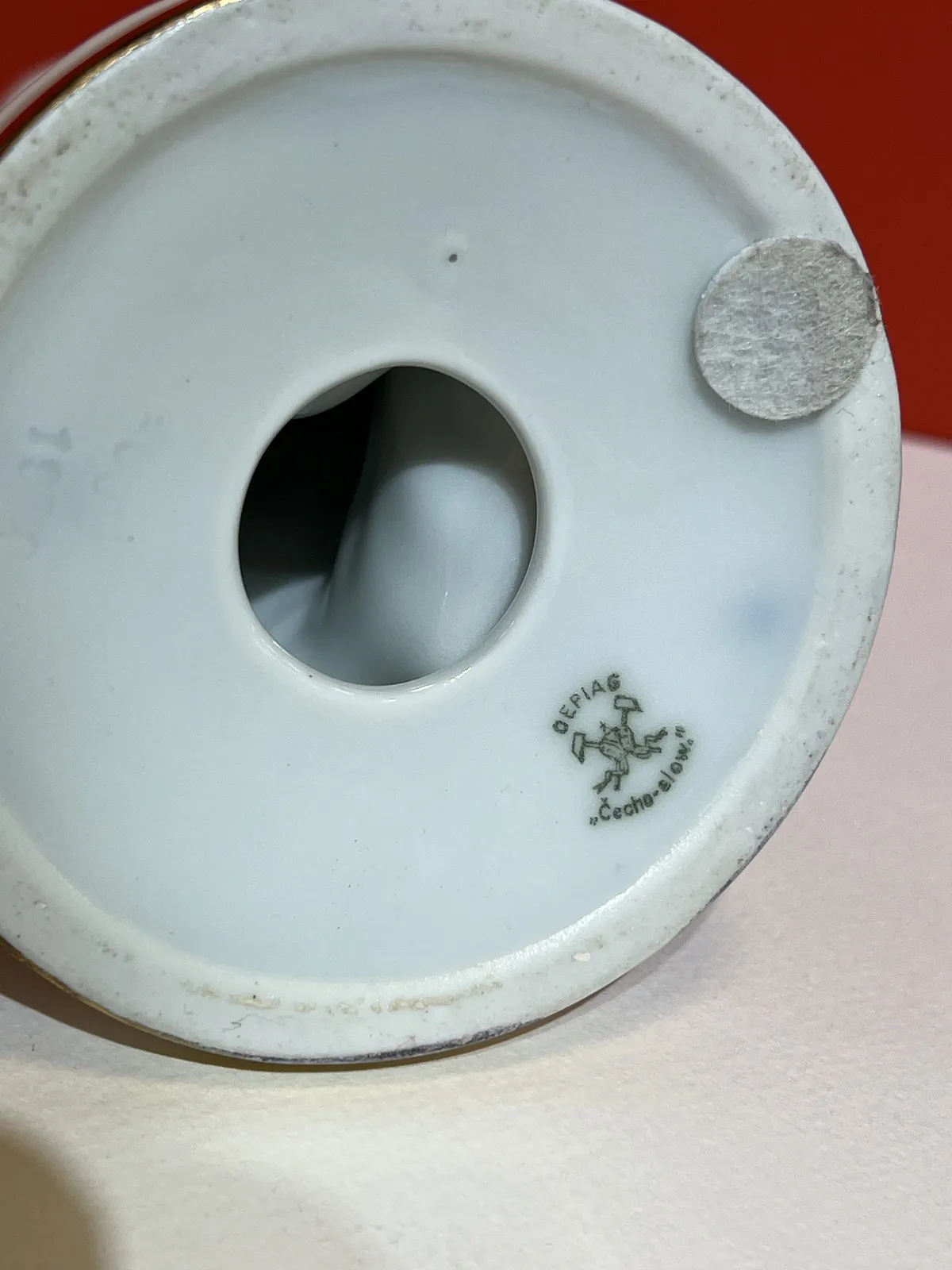 BŘEZOVÁ – PIRKENHAMMER, DÁMA S KVĚTINOU - 5