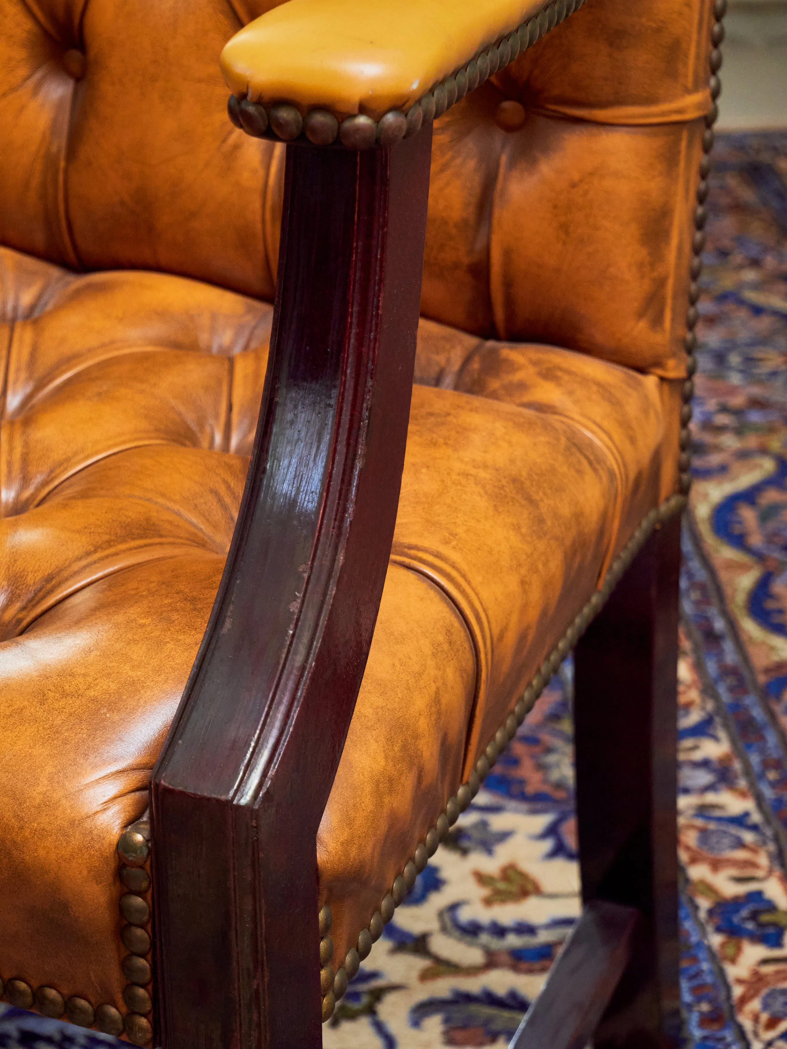 Kožené křeslo k psacímu stolu Chesterfield - 3