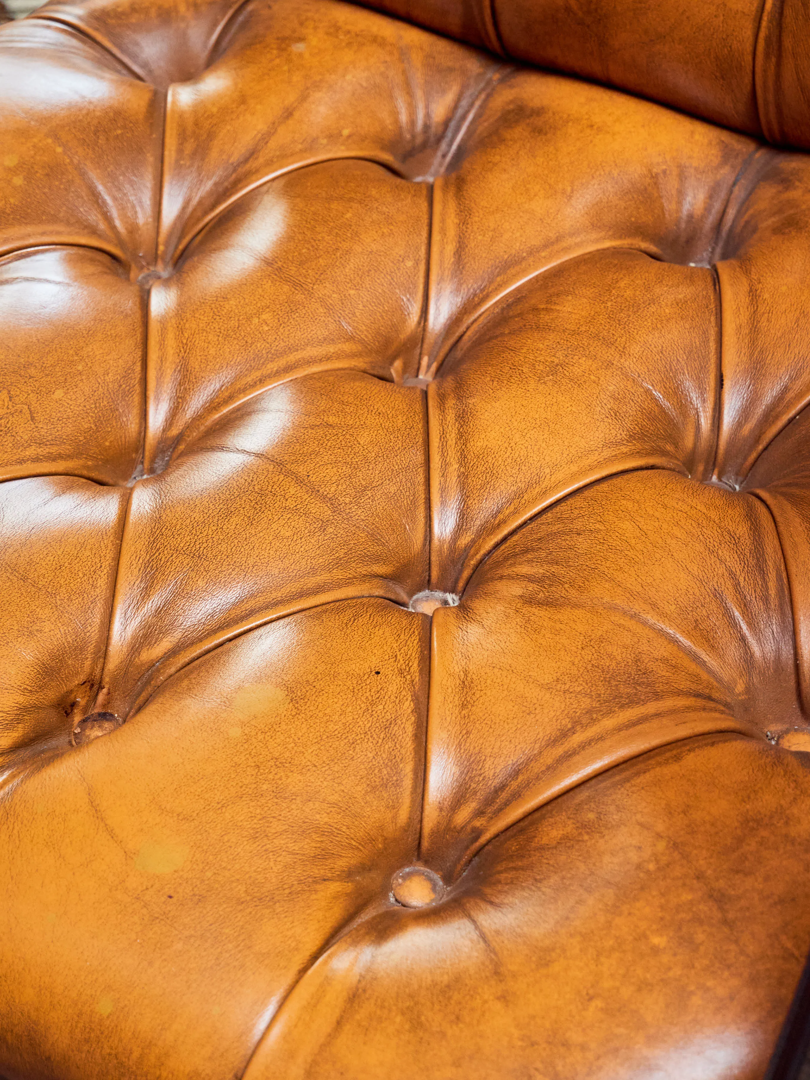 Kožené křeslo k psacímu stolu Chesterfield - 4