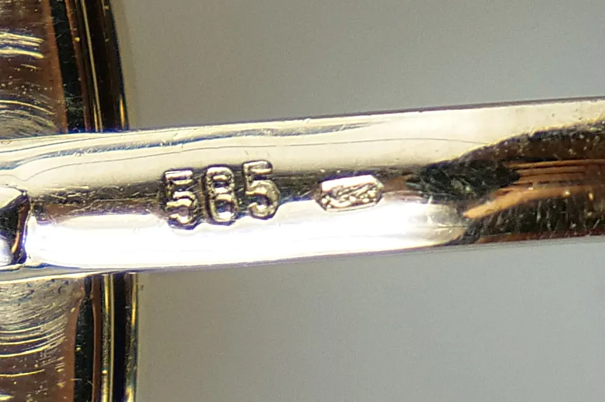 Zlaté manžetové knoflíky s diamanty - 3
