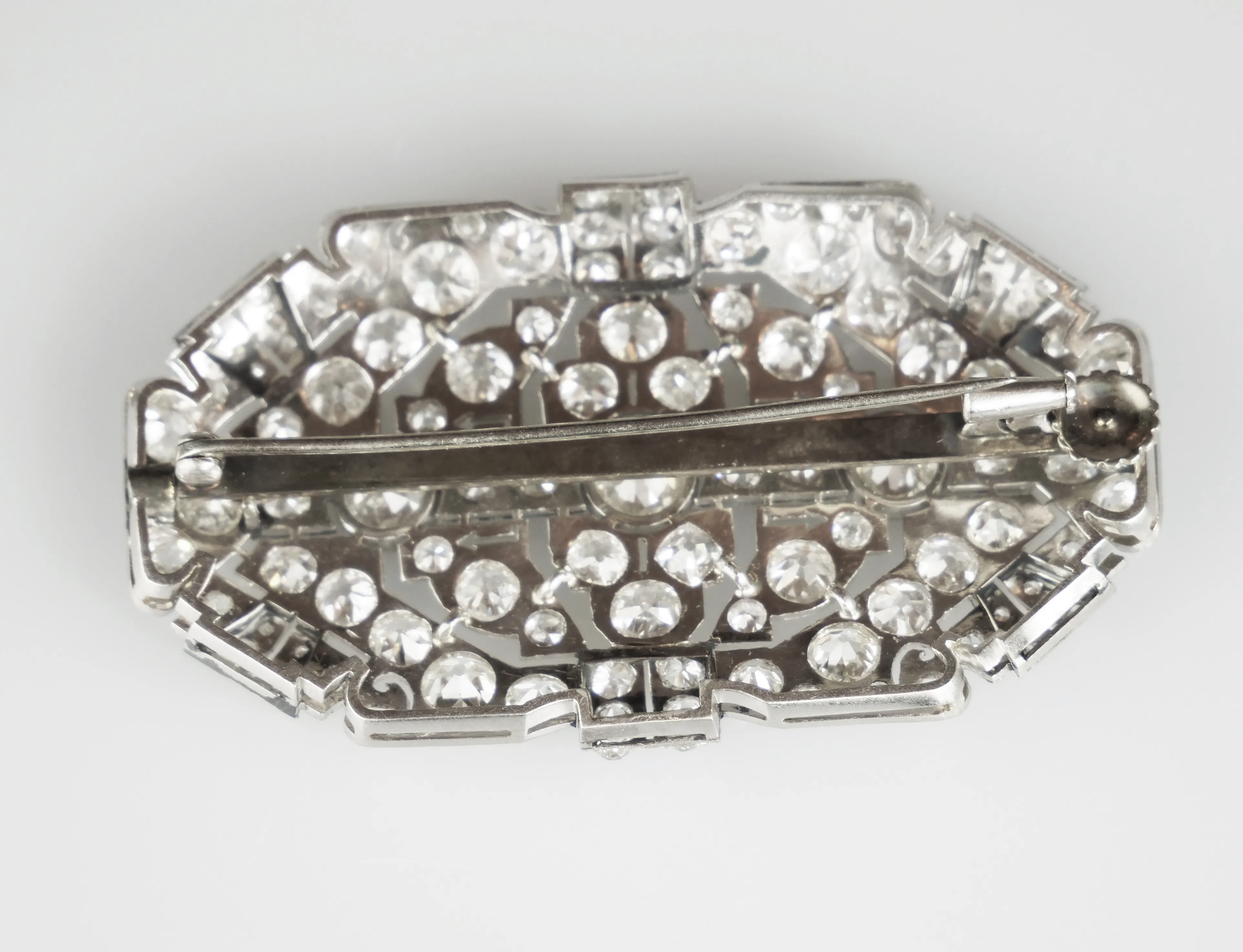 Platinová art-deco brož s diamanty - 5