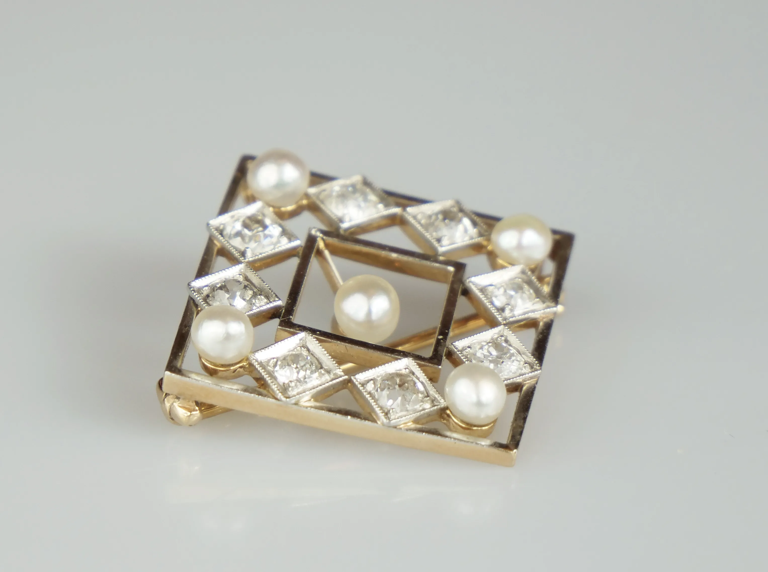 Zlatá art-deco  brož s diamanty a perlami - 4