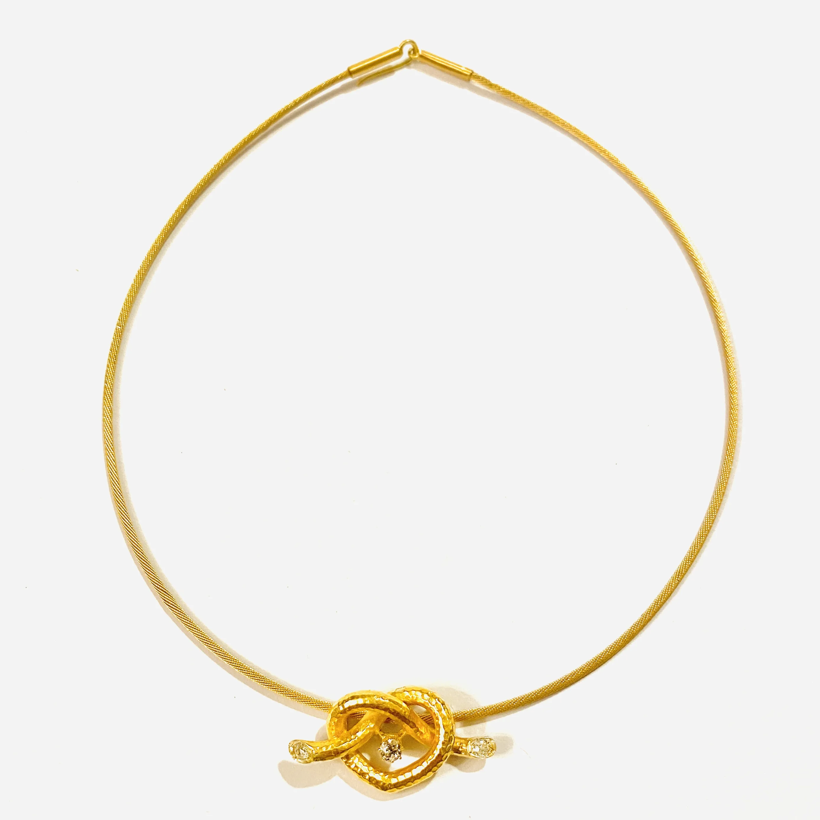 Zlatý náhrdelník s diamanty - 2