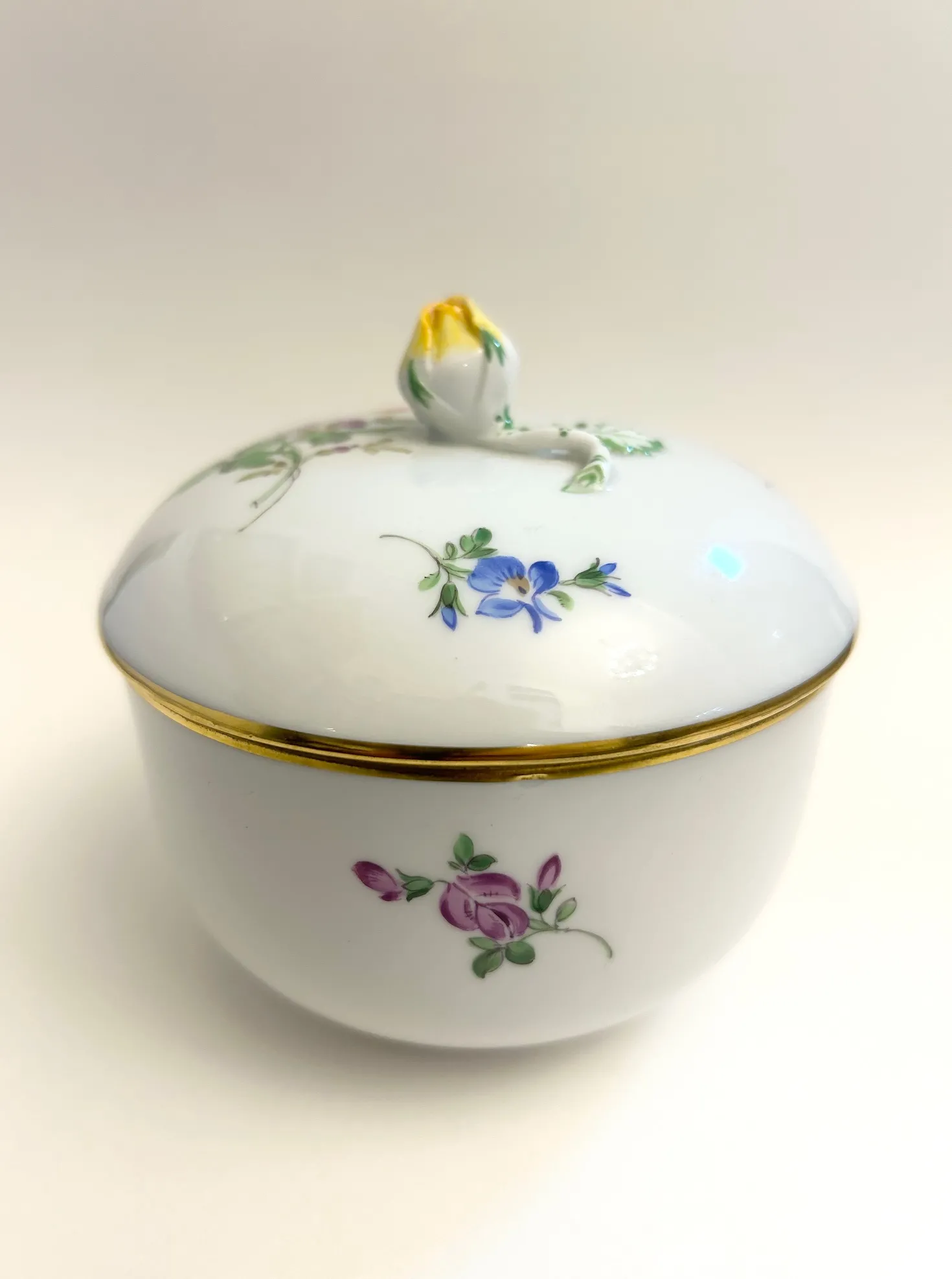 Porcelánová cukřenka – Míšeň - 4