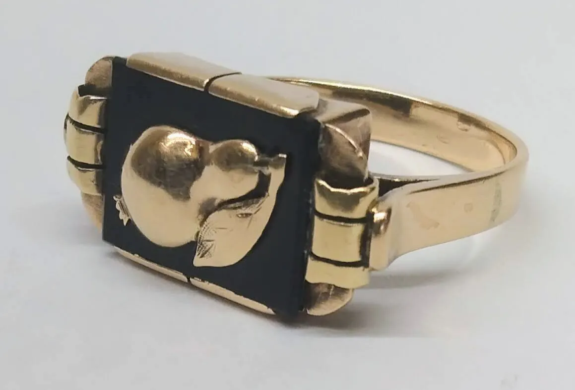 Zlatý art-deco prsten s onyxem - 2