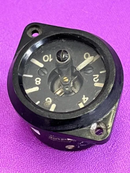 Palubní ampermetr do vysílačky něm. letadel SIEBEL-SI 204D, - 3