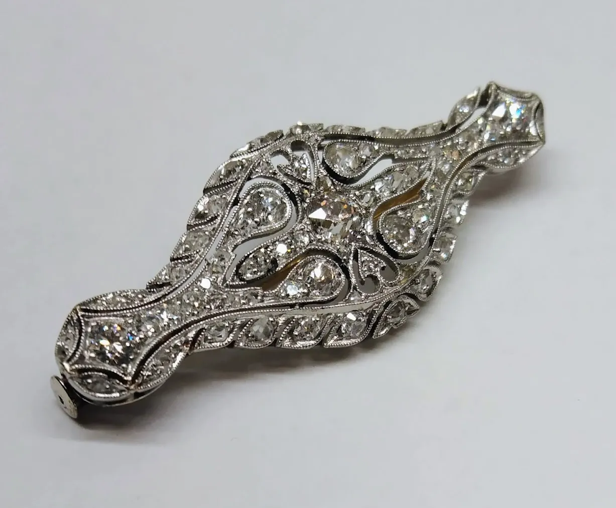 Platinová art-deco brož s diamanty - 3
