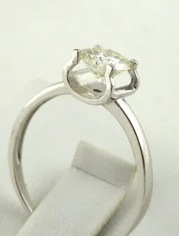 Prsten se solitérním přírodním diamantem – 0,9 ct - 2