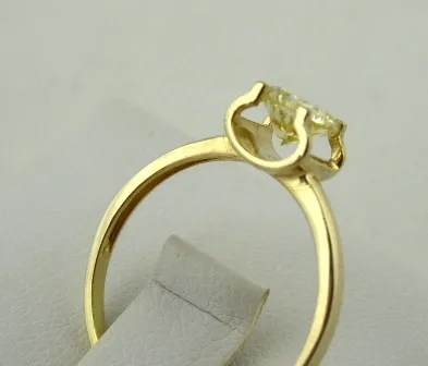 Prsten s přírodním diamantem Fancy Yellow- 0,79 ct - 3