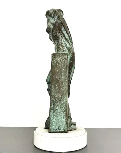 Bronzová socha sg. J. Paroubková – výška 48 cm - 3