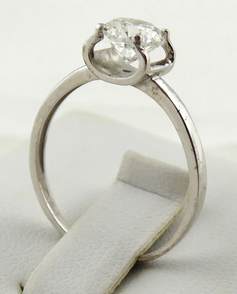 Prsten se solitérním diamantem  – 1,00 ct - 2