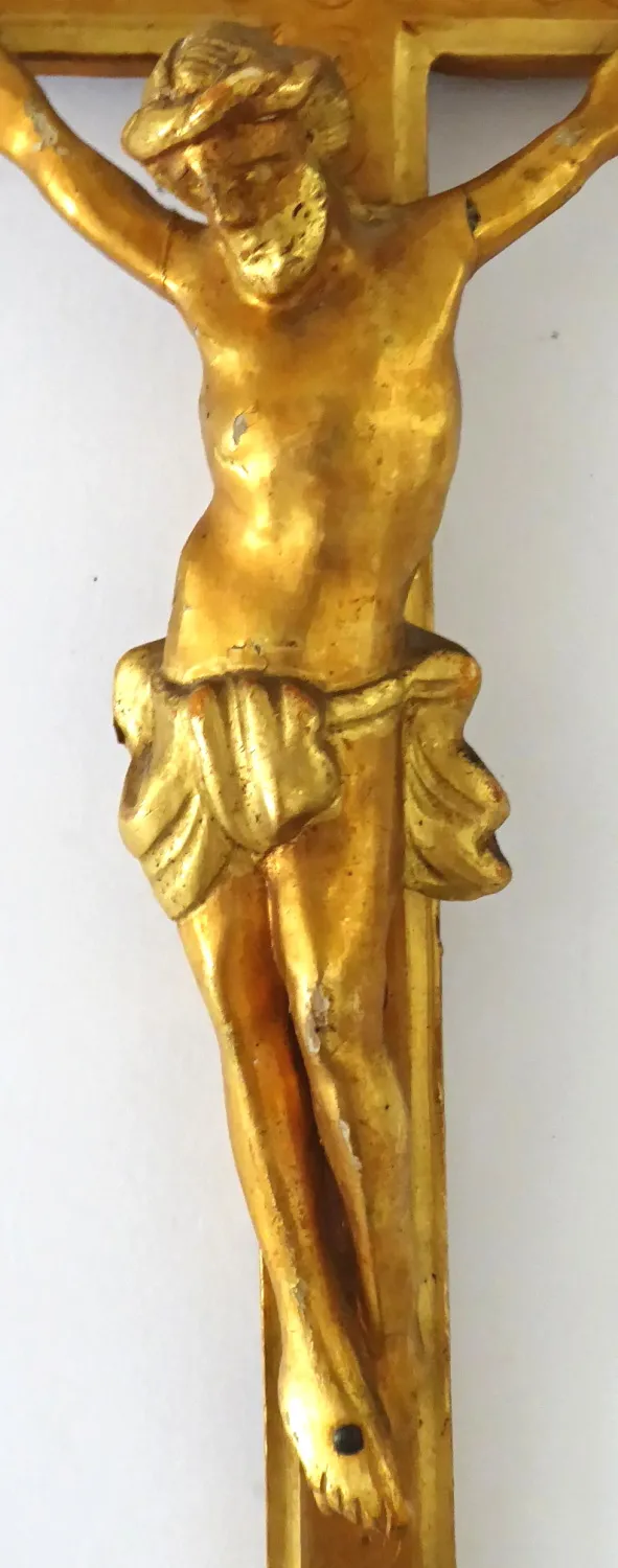 Zlacený Kristus na kříži - 2