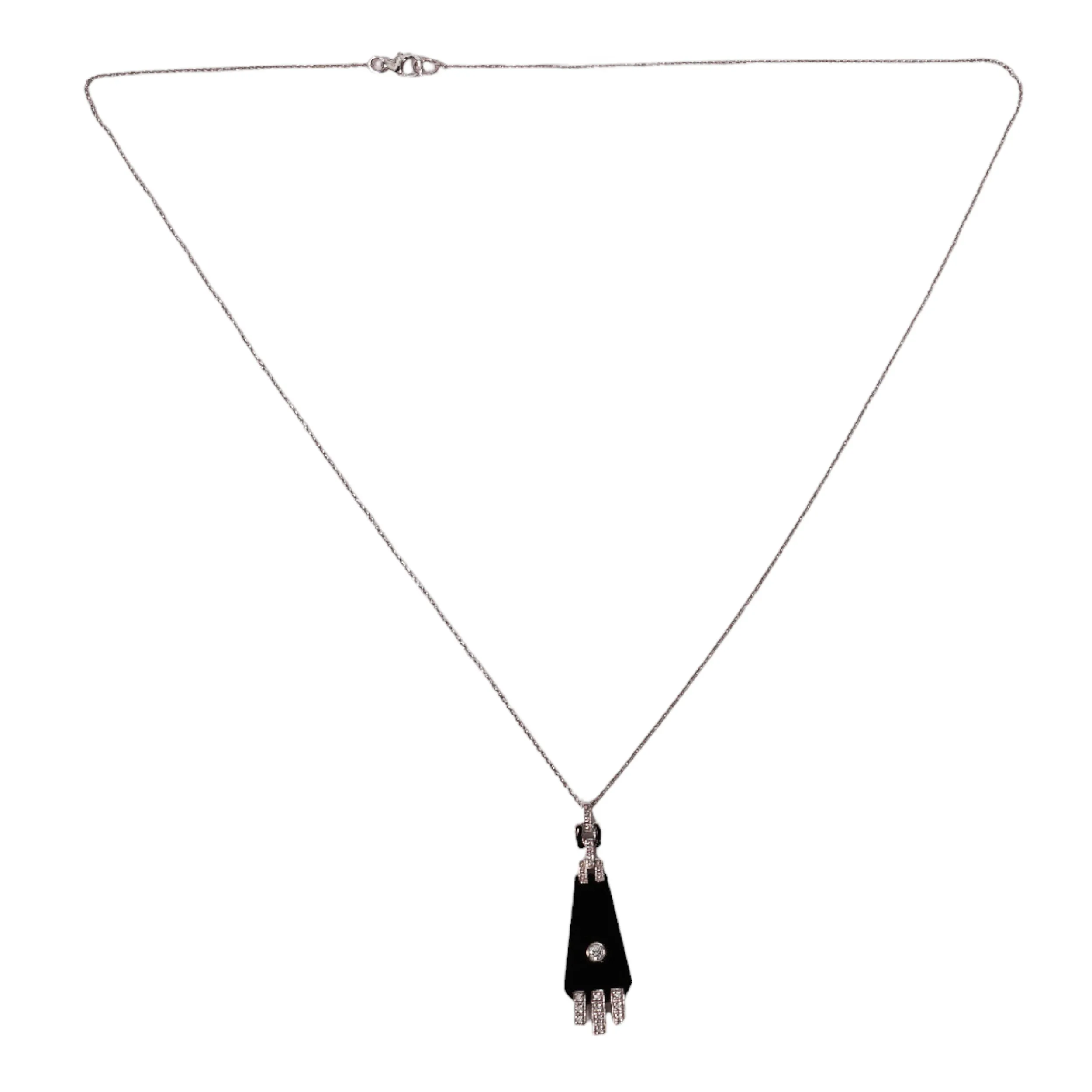 Zlatý přívěsek s onyxem a diamanty - 2