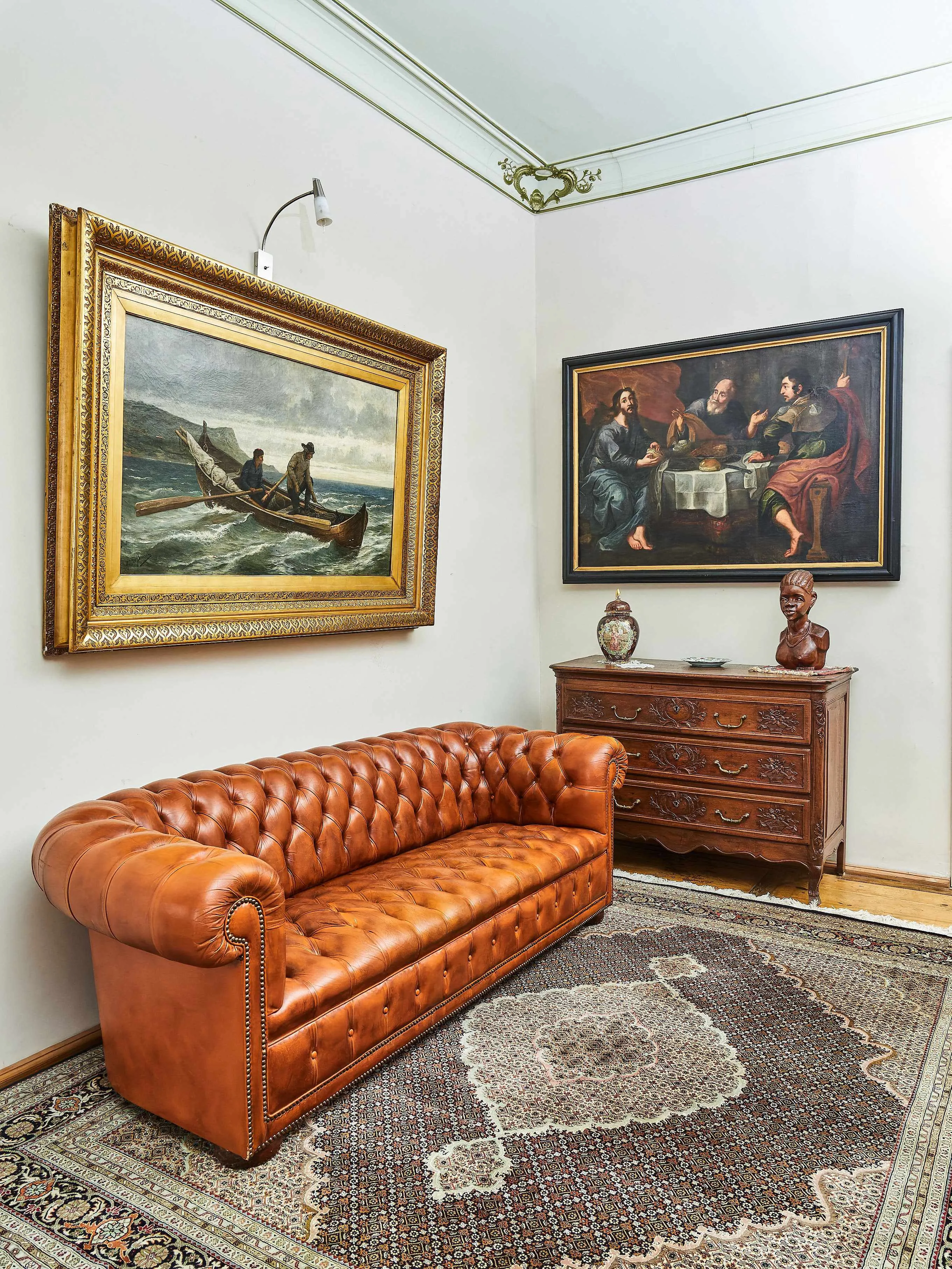 Klasická Chesterfield sofa velká - 3