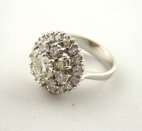 Efektní zlatý prsten s 25 diamanty – 2,00 ct - 4