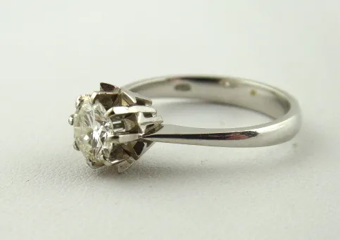 Zlatý prsten se solitérním diamantem – 0,80 ct - 3