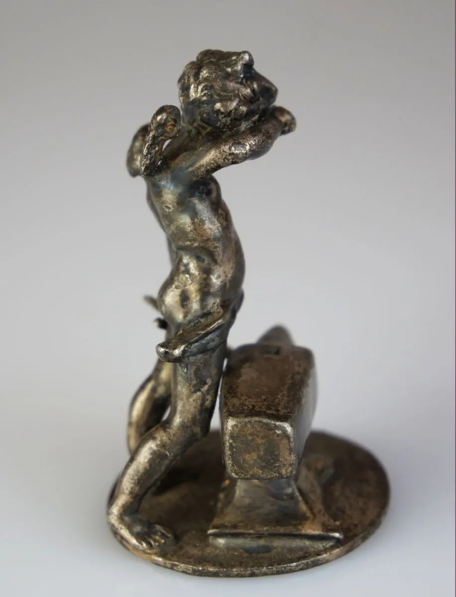 Soška Amorka - 2