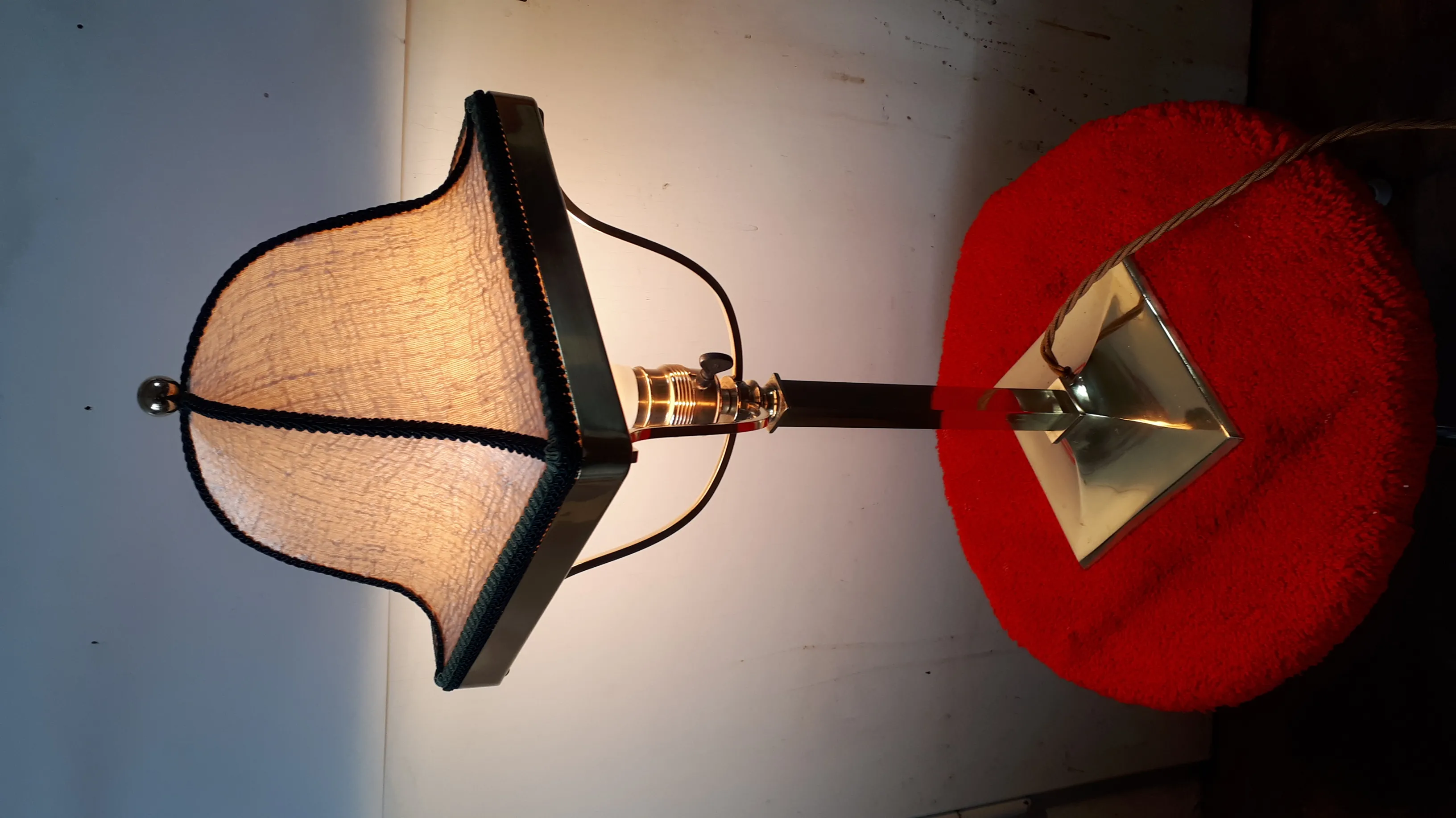 Lampa Vídeň - 4