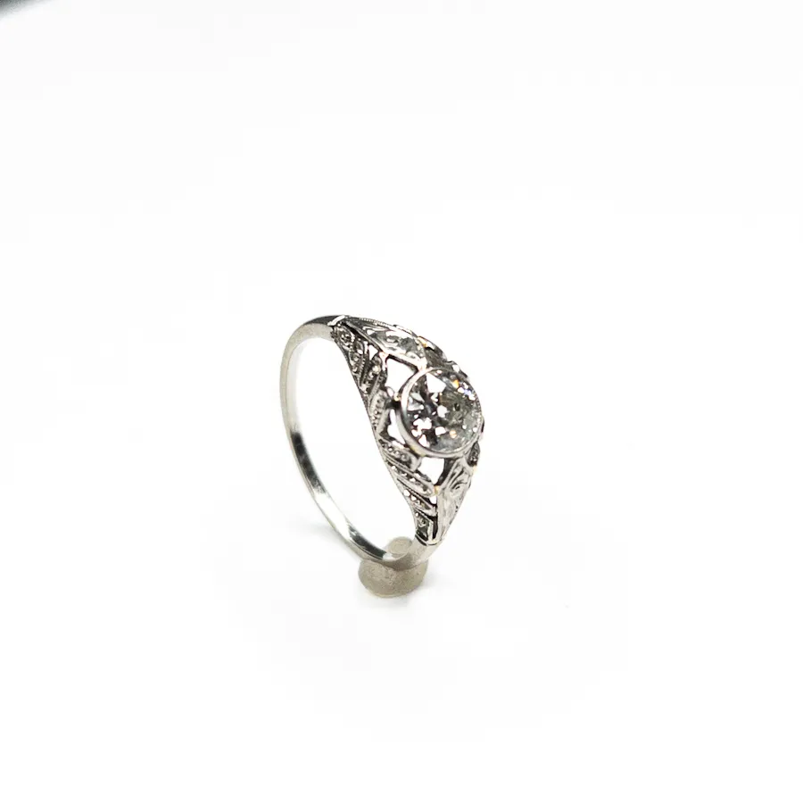 Platinový prsten se solitérním briliantem 0,70 ct - 2