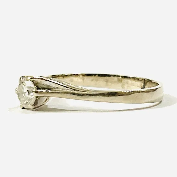 Zlatý prsten s diamantem 0,28 ct - 2