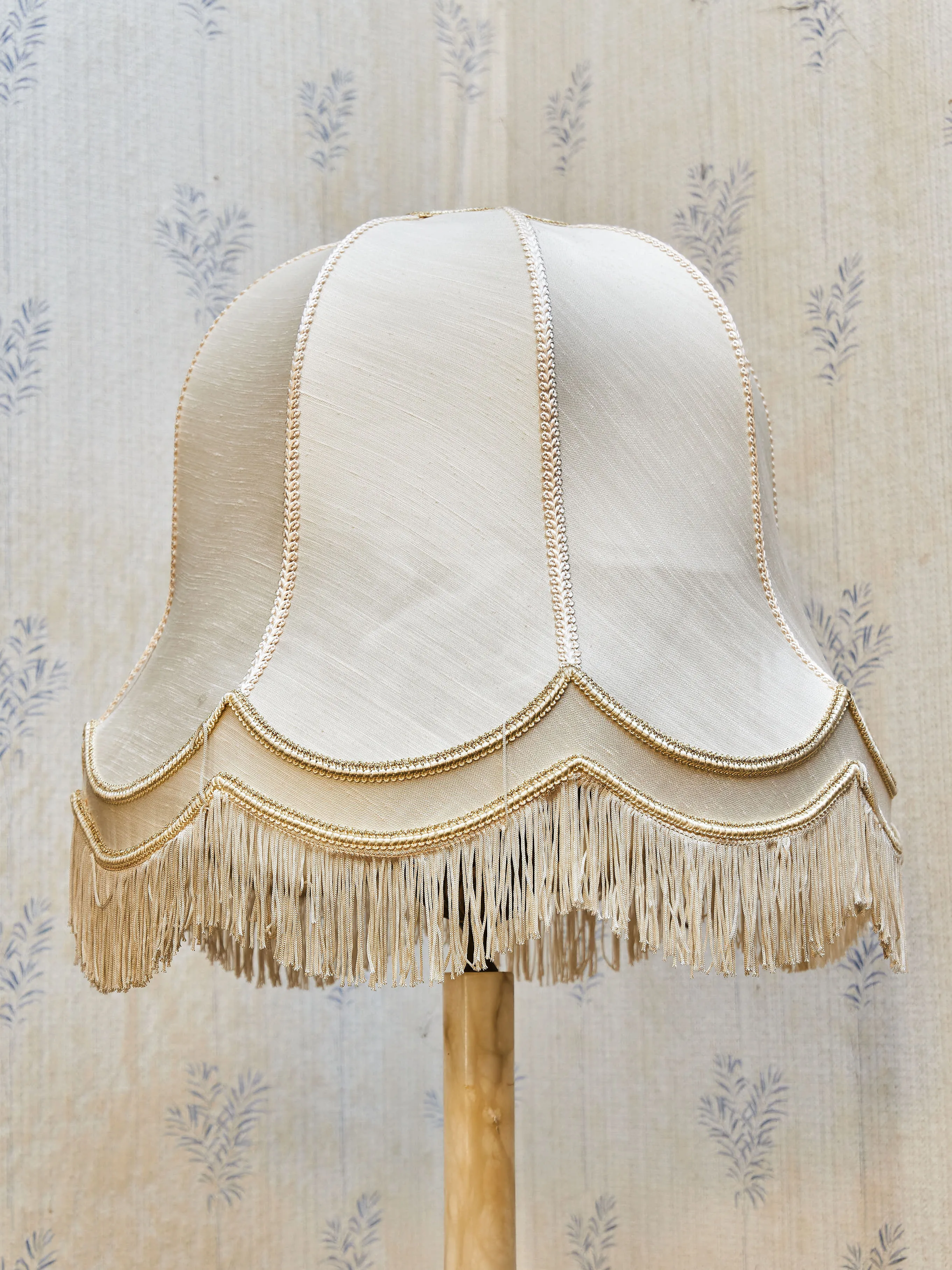 Bronzová figurální lampa - 4