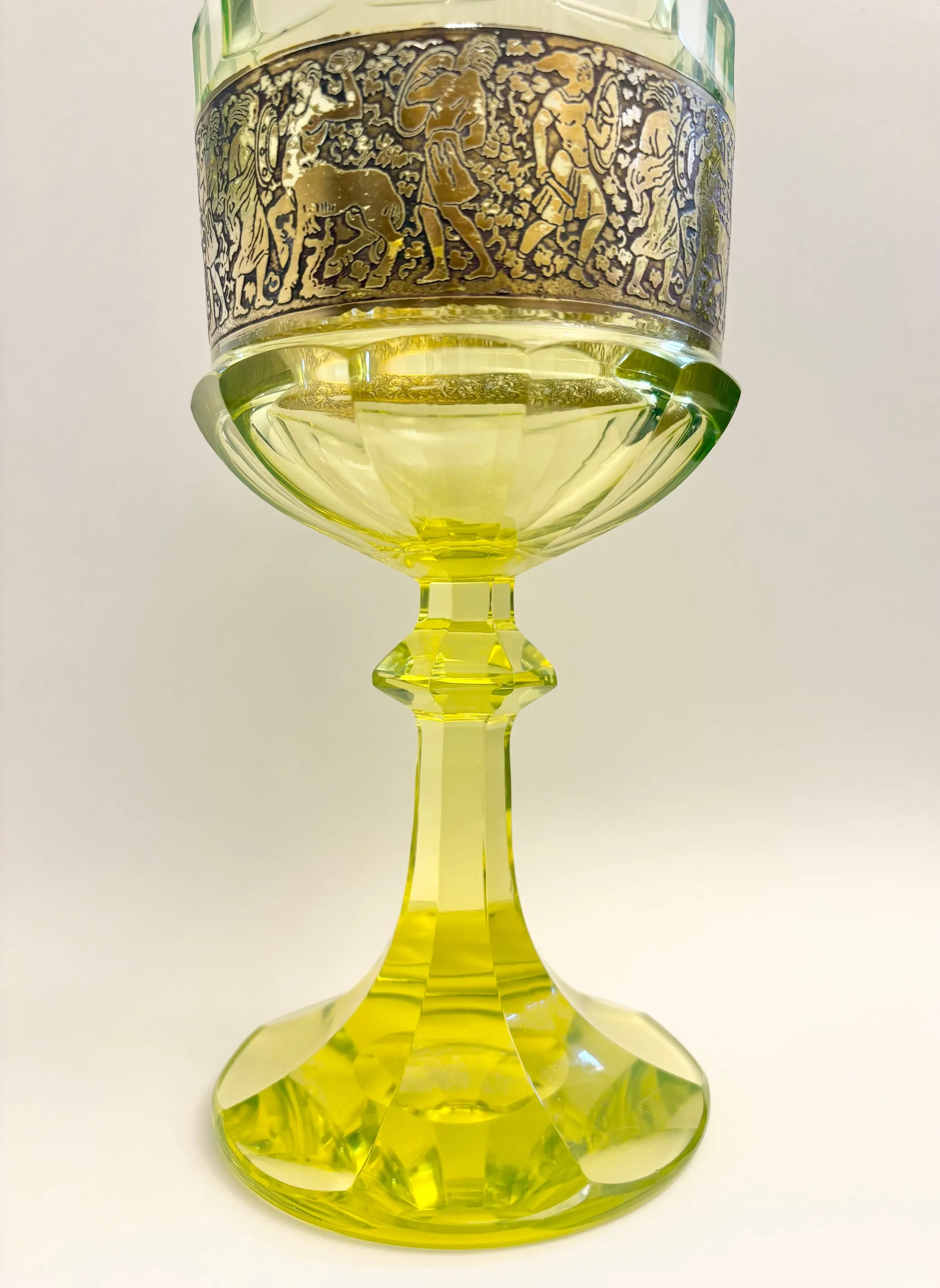 Pohár – uranové sklo s oroplastikou, Moser - 3