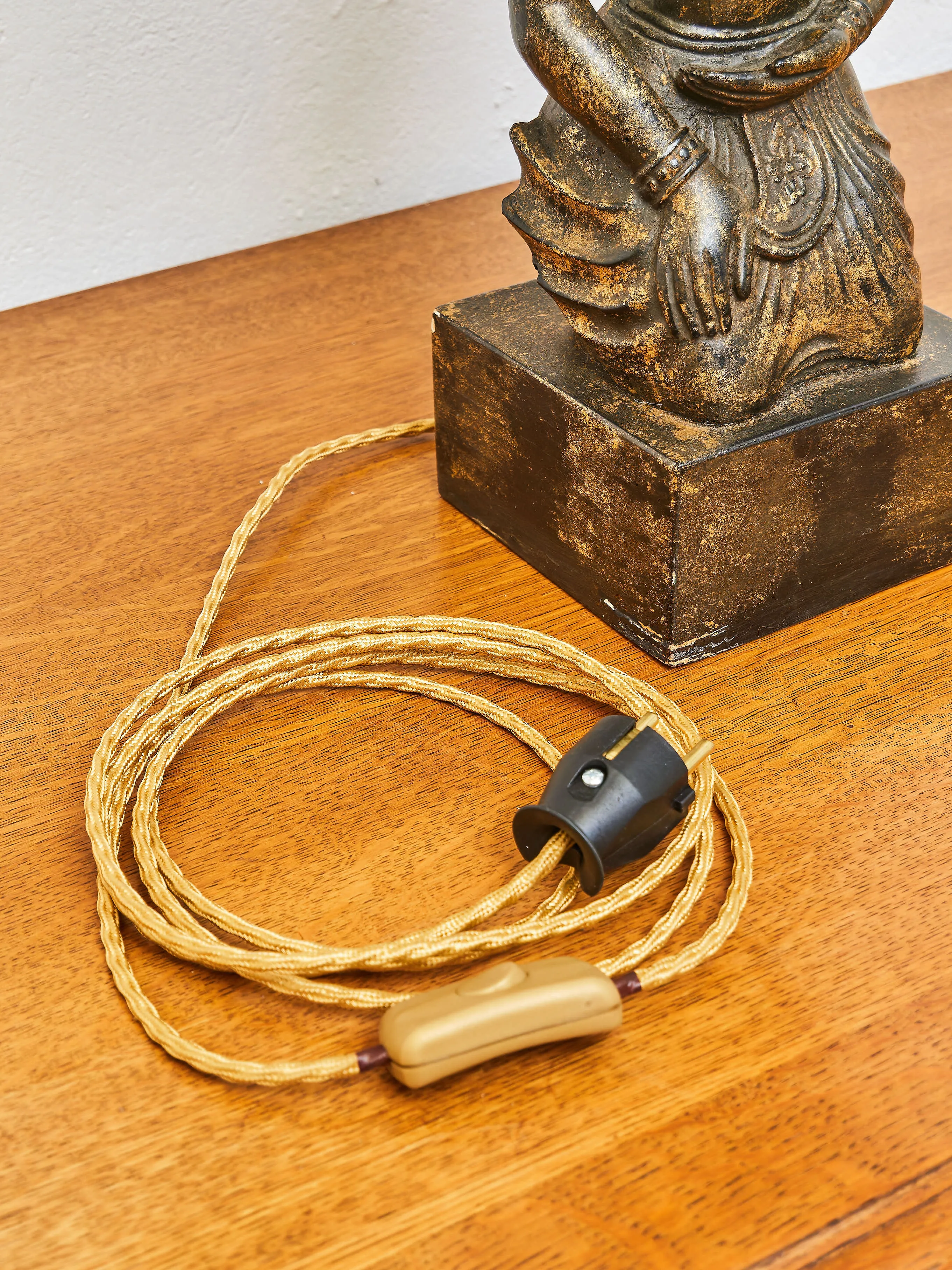 Lampa s Buddhou - 9
