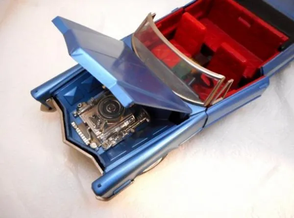 Hračka autíčko značka Schuco – model Cadillac de Ville - 2
