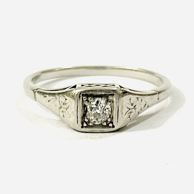 Zlatý art-deco prsten s diamantem