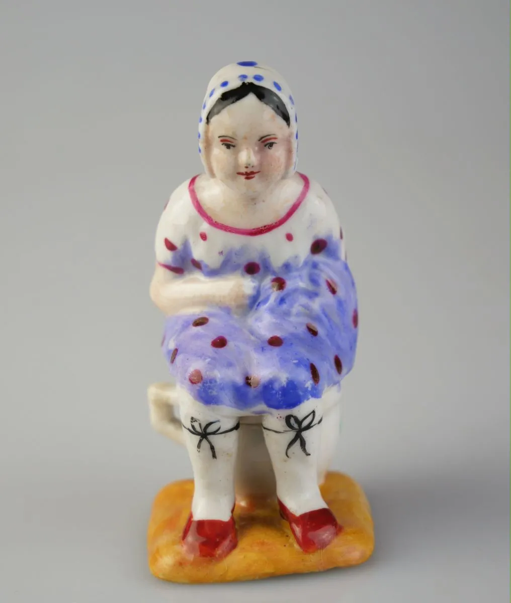 Žertovná porcelánová firgurka - 3