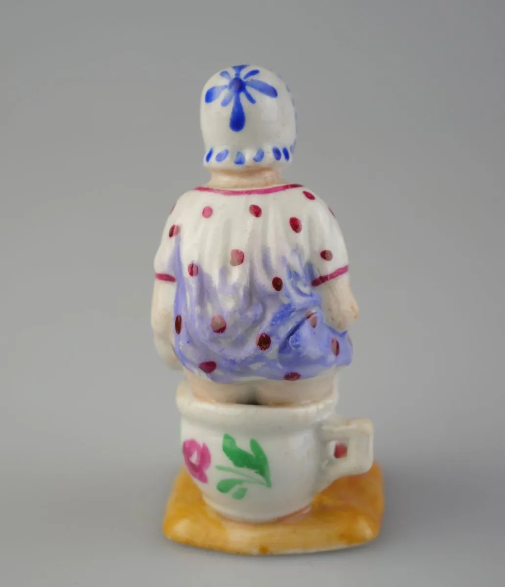 Žertovná porcelánová firgurka - 4