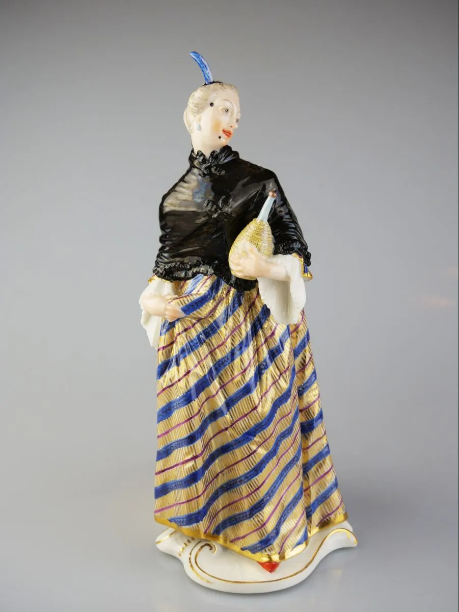 Porcelánová soška – Nymphenburg - 2