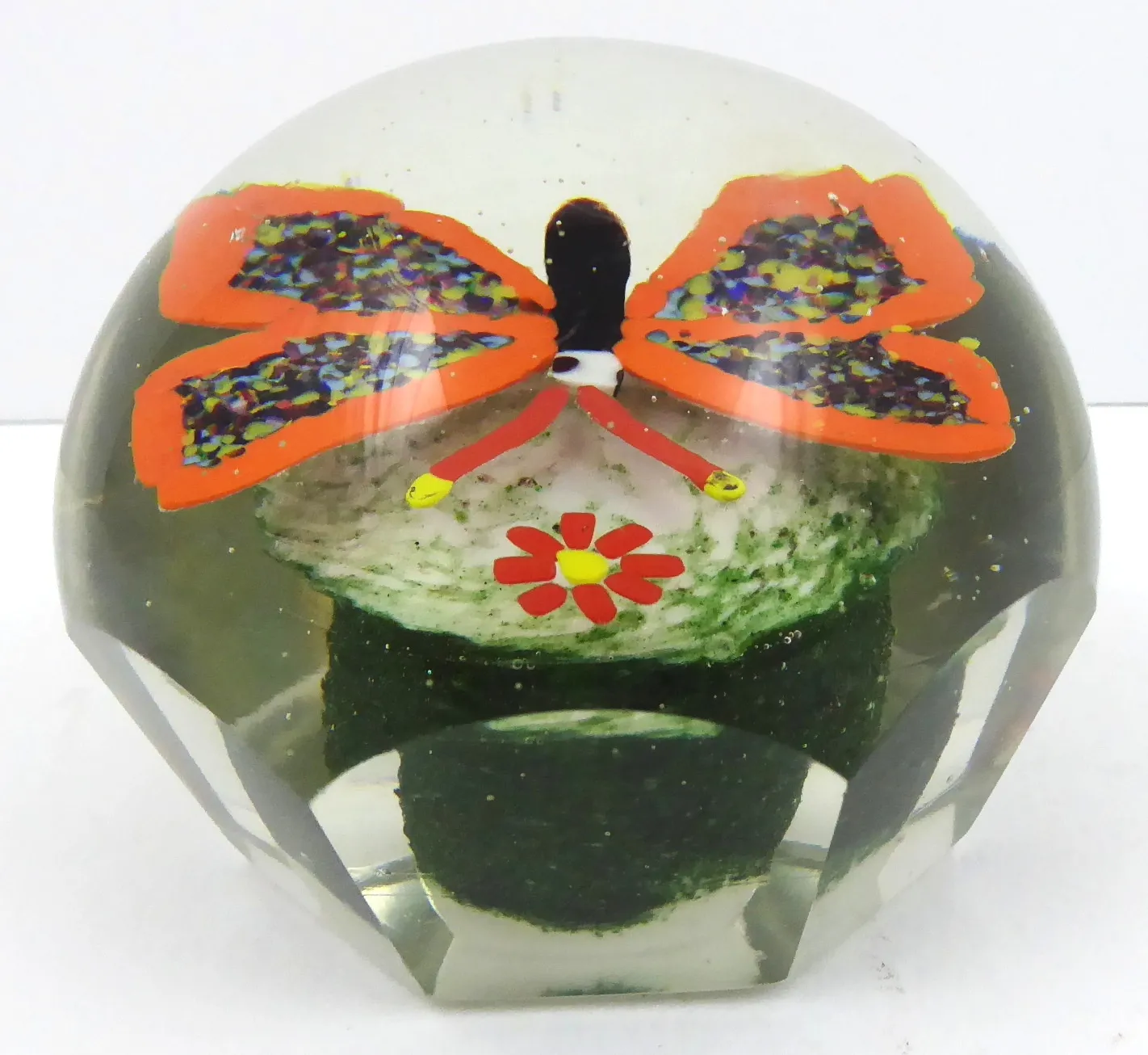 Těžítko s oranžovým motýlem - 2